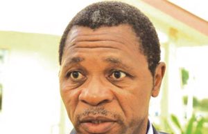 INTERDICTION DES COALITIONS : Atanga Nji se trompe de combat et d’époque