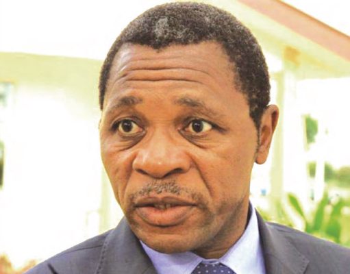 INTERDICTION DES COALITIONS : Atanga Nji se trompe de combat et d’époque