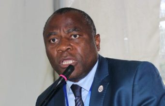 INSCRIPTION SUR LES LISTES ÉLECTORALES :James Mouangue Kobila le président de La Commission des Droits de l’Homme du Cameroun (Cdhc) a saisi le Dg d’Elecam au sujet de la situation dans la diaspora.