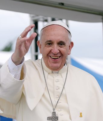 CRISE OUVERTE ENTRE LE CLERGÉ CATHOLIQUE ET DES CHEFS DE L’OUEST :L’élite traditionnelle des Grassfielf sort du bois et interpelle le Saint-siège à travers une abondante littérature.