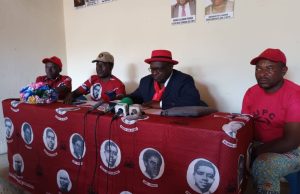 BRAS DE FER ET GUERRE DE NERFS